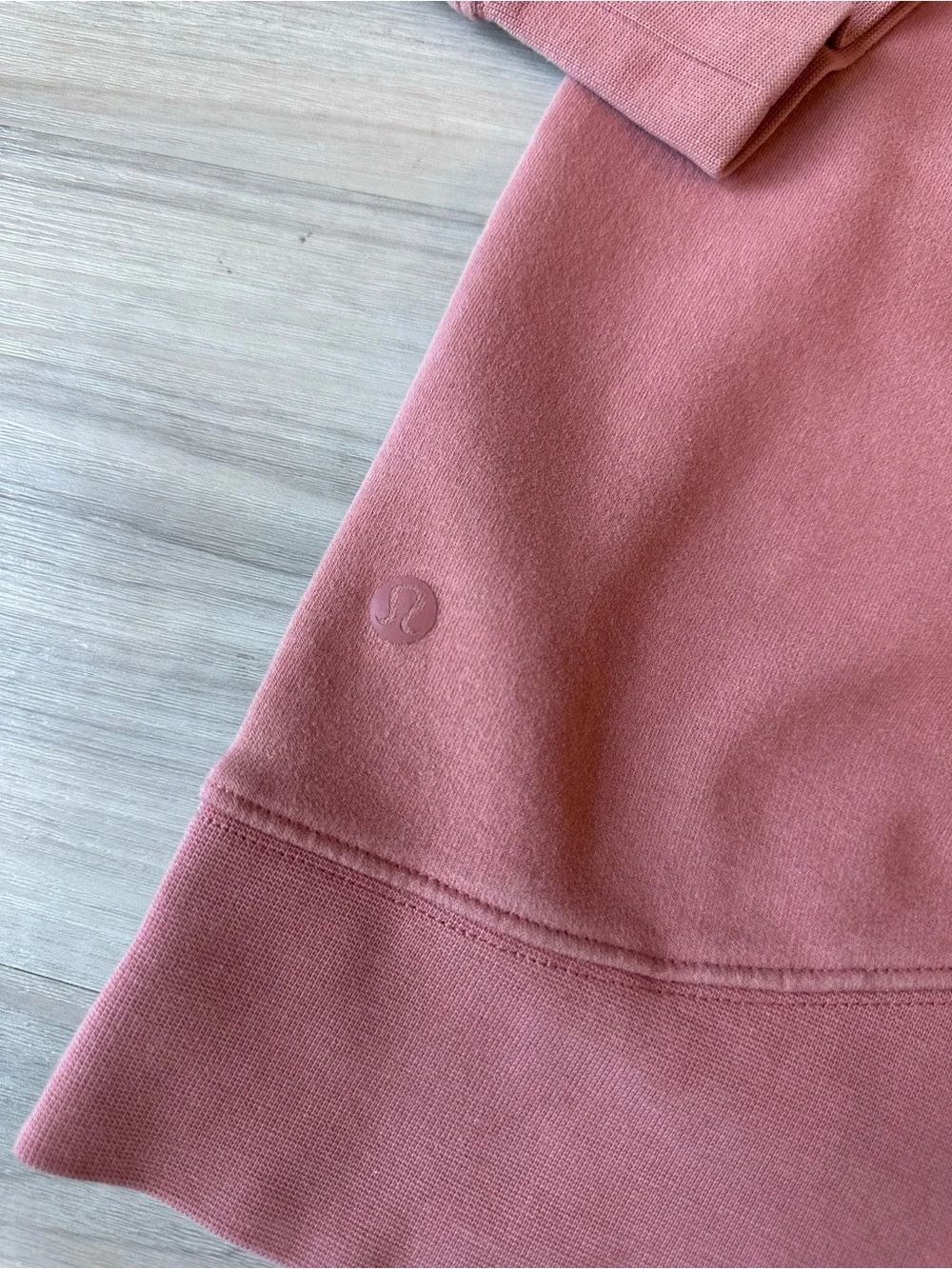 lululemon athletica no tag